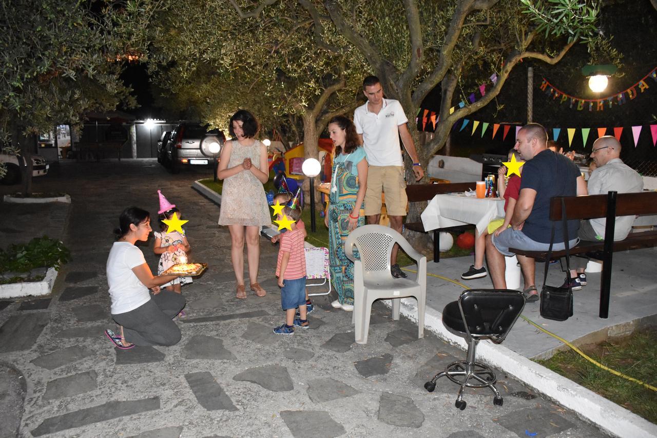 PalaiónTsiflíkion Dimos Bungalows מראה חיצוני תמונה